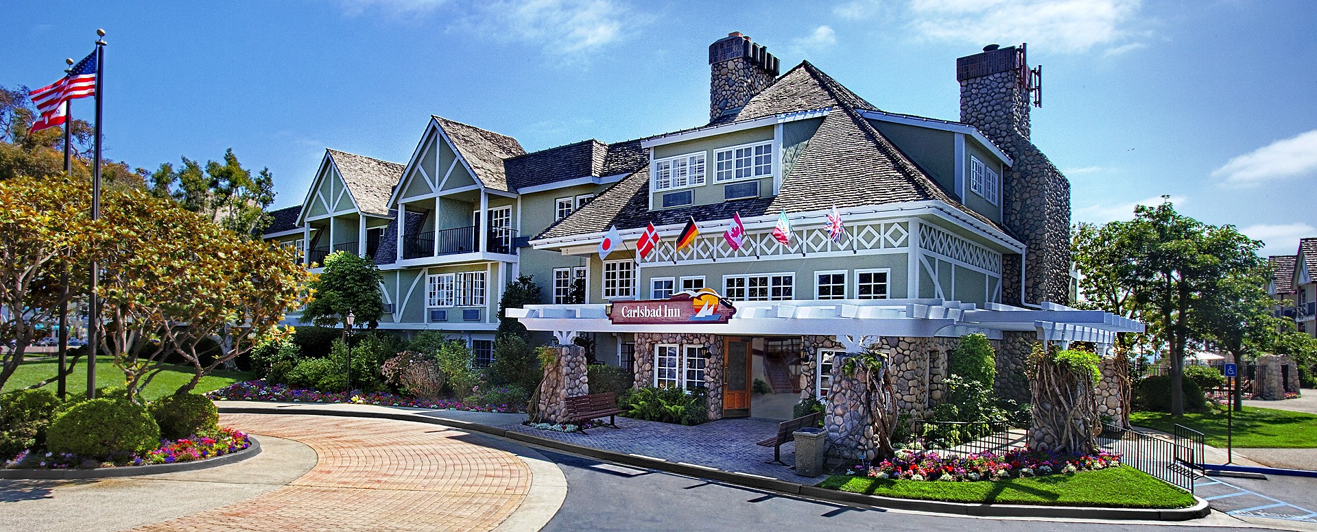 Carlsbad Inn Beach Resort-entrance