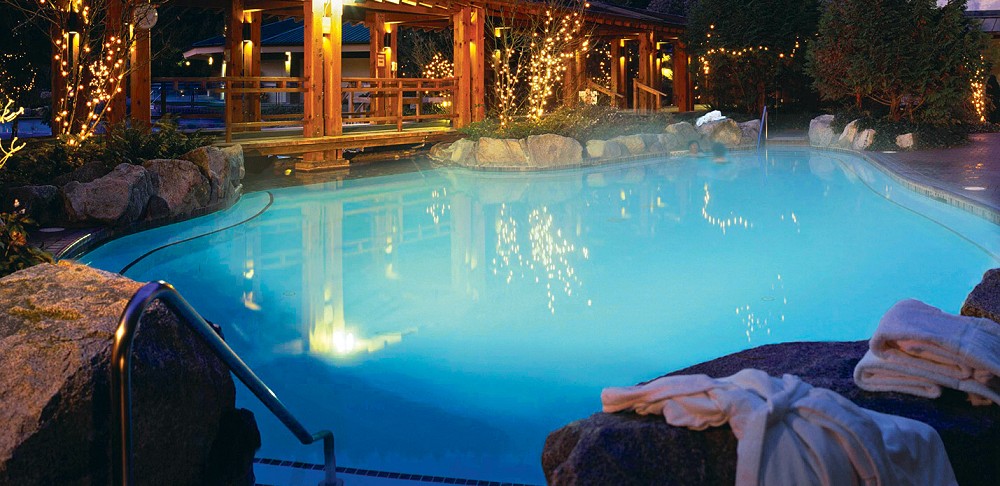 哈里森温泉度假水疗酒店 Harrison Hot Springs Resort & Spa Pool Area