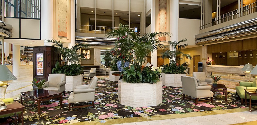 Hilton Los Angeles Universal City lobby