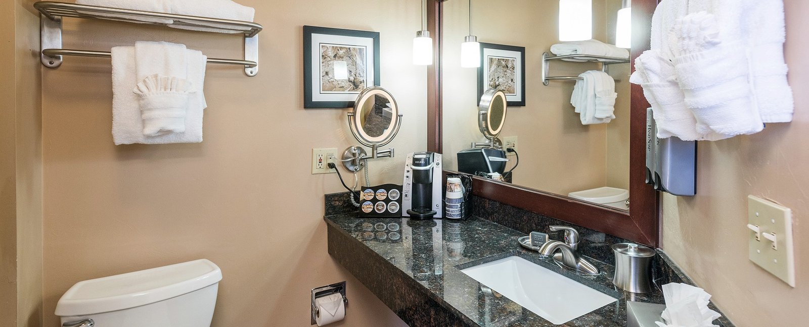 Best Western Plus Inn of Sedona-Guest Bathroom