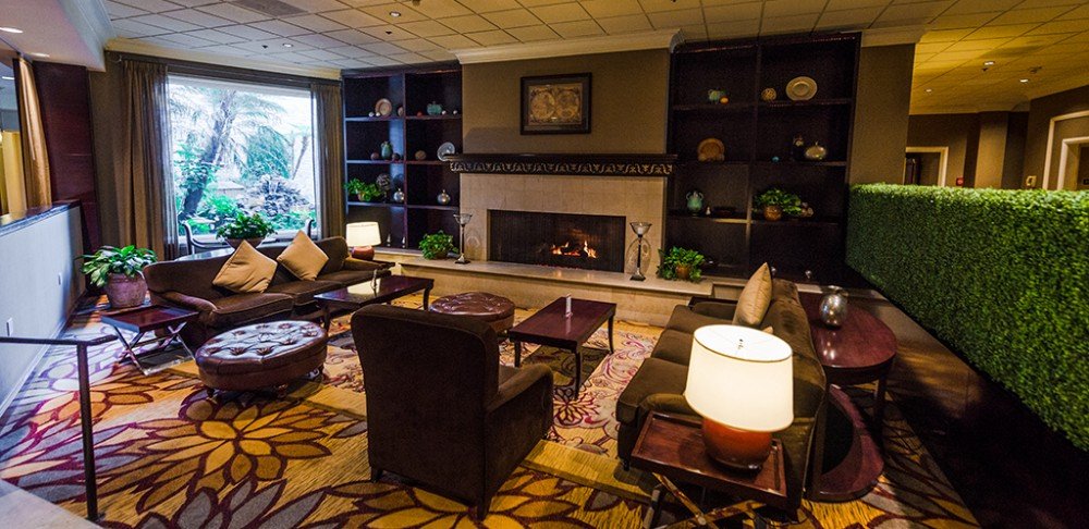 Anaheim Majestic Garden Hotel Lobby