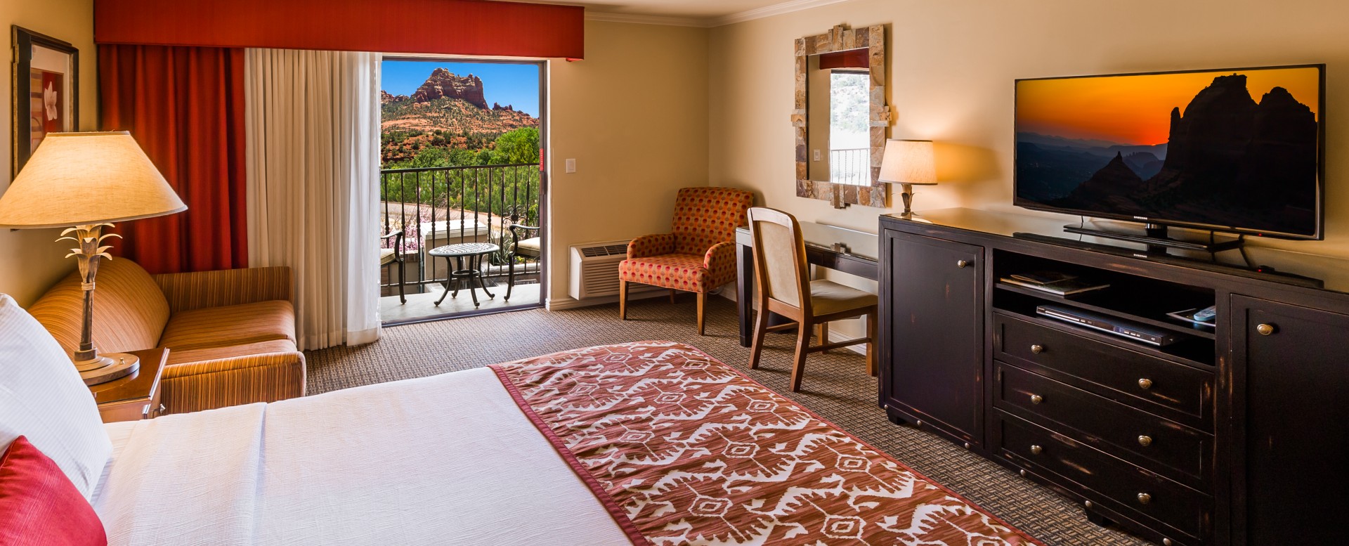 Best Western Plus Arroyo Roble Hotel - King View Room