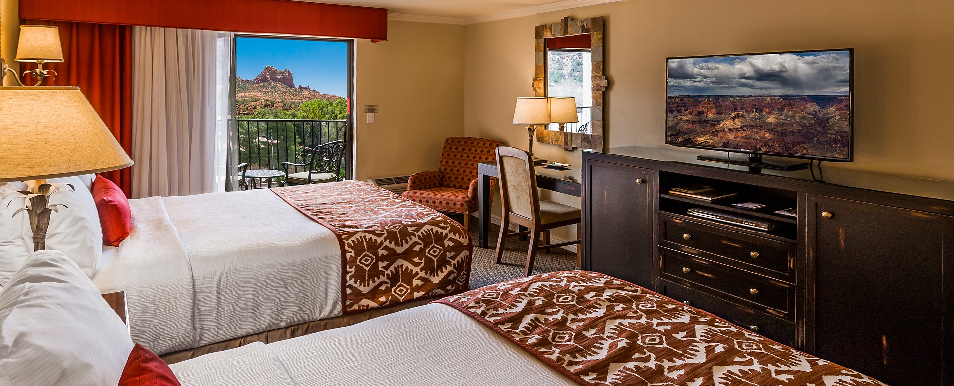 Best Western Plus Arroyo Roble Hotel - Standard Double Queen Guestroom