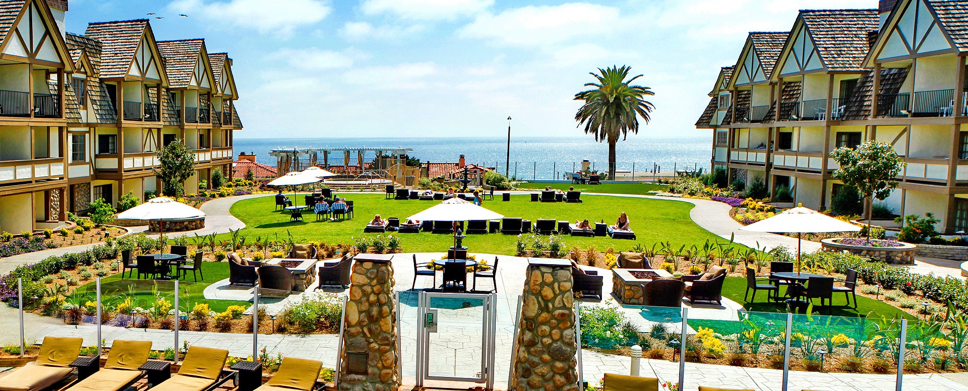 Carlsbad Inn Beach Resort Firepit and Ocean View