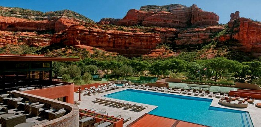 Enchantment Resort Outside Dining