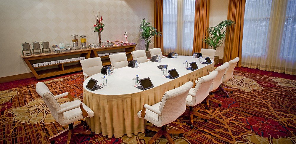 Meetings - oval table with iPads