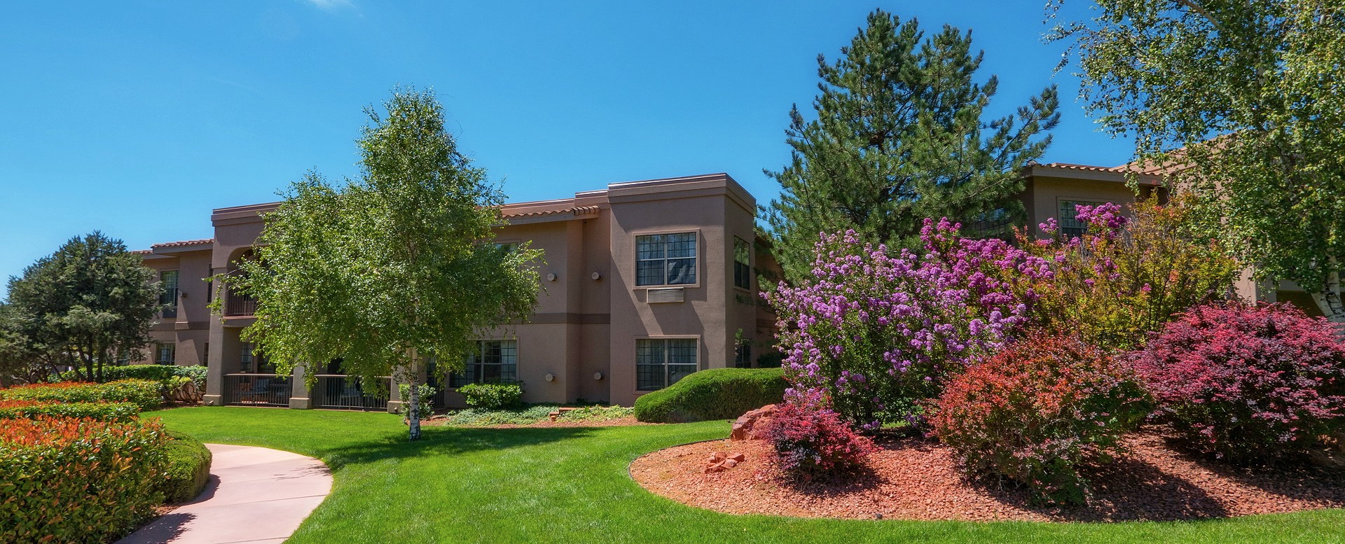 Sedona Real Inn & Suites - outside grounds