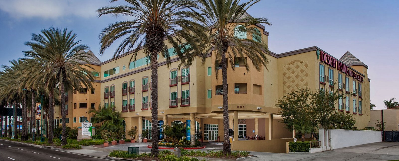 Desert Palms Hotel & Suites - exterior