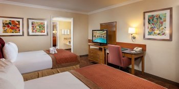 Deluxe Room with 2 Queen Beds
